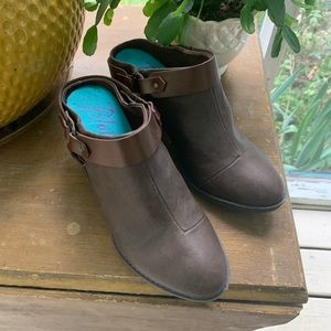Blowfish Shoes - Blowfish ankle booties shoes Blowfish Shoes - Blowfish ankle booties shoes
